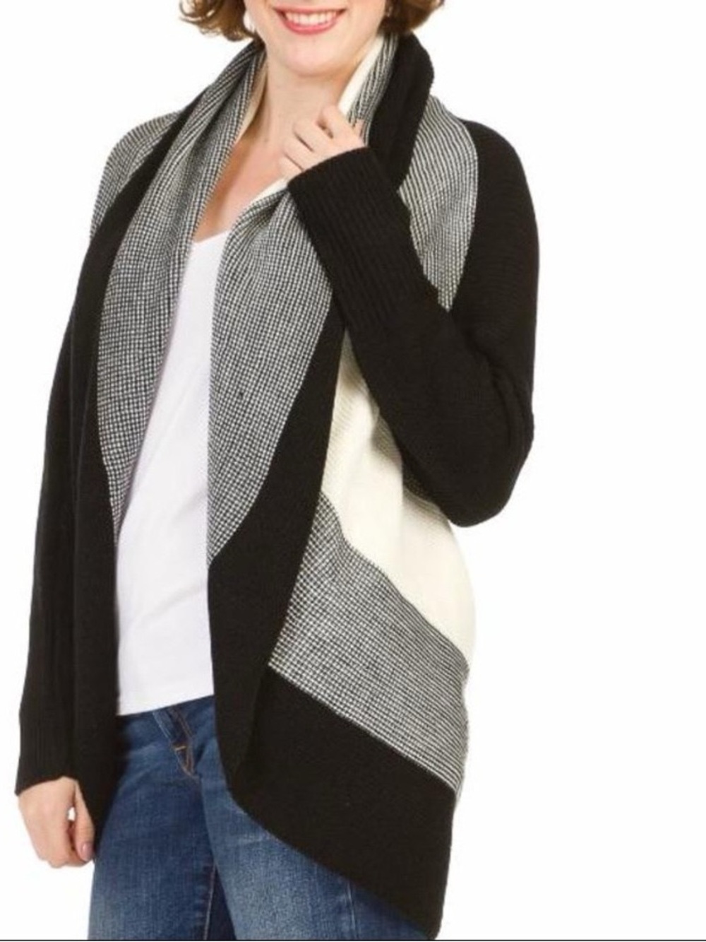 Papillon Cocoon Black and Cream Colorblock Shawl Collar Cardigan - Picture 3 of 6